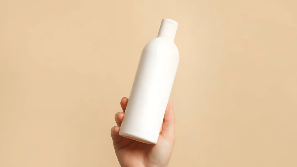 Lightweight conditioners and leave ins