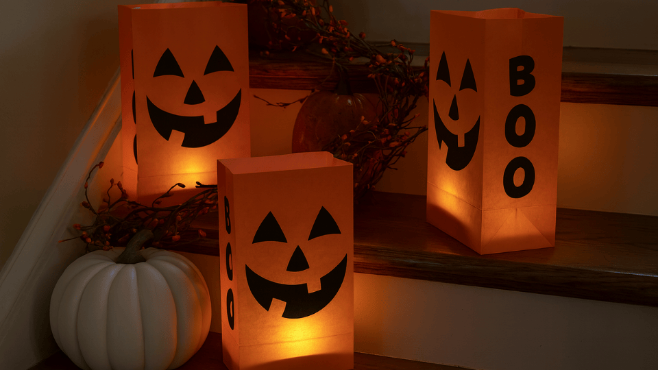 pumpkin lantern cutout halloween decor ideas